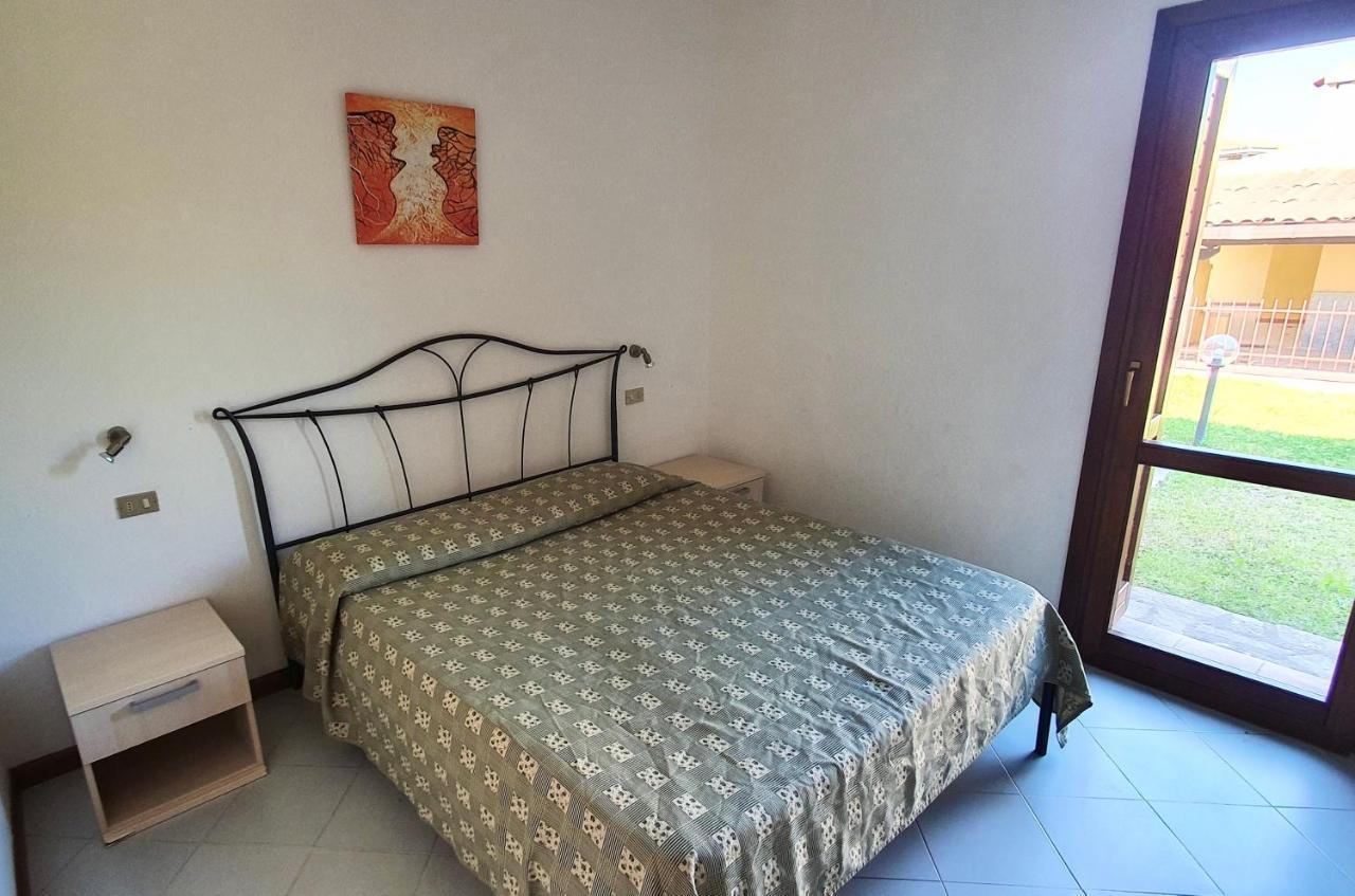 Iss Travel, Le Carrube Two Bedrooms Apartments With Air Conditioning San Teodoro  Exteriér fotografie
